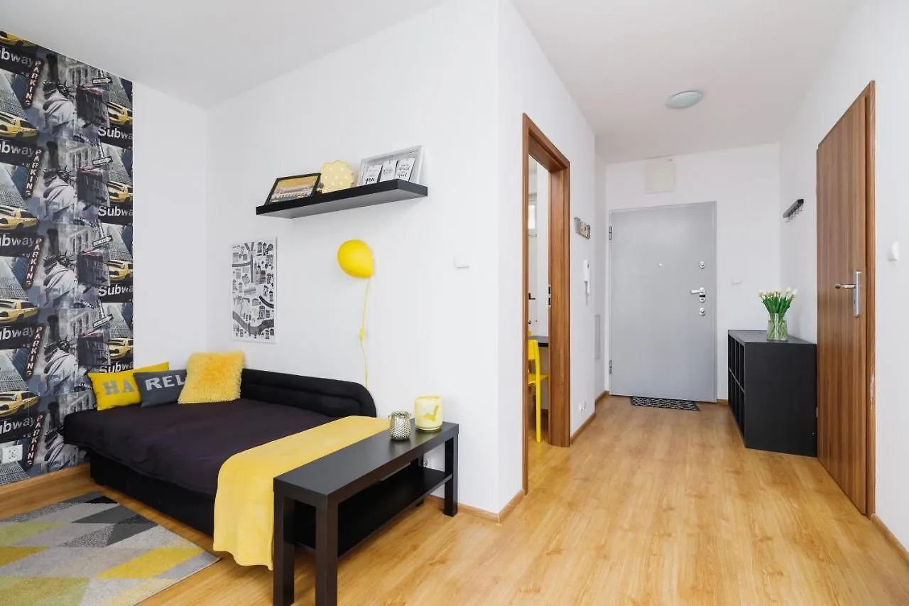 Studio Pradnik Bialy Krakow By Renters Apartment